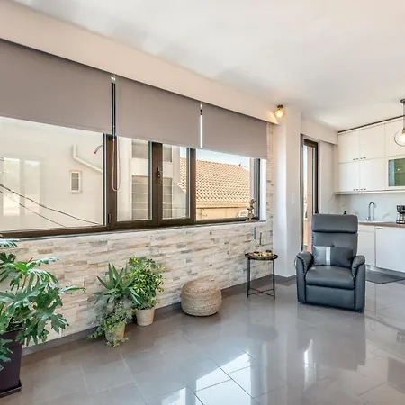 Seafront Escape At Koum Kapi In Chania Old Town Apartment Chania (Crete)